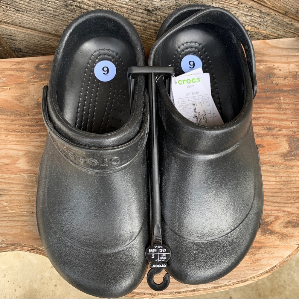 NEW Crocs Iconic Bistro Hospital Medical Work Clog  10075-001 Black M9/W11